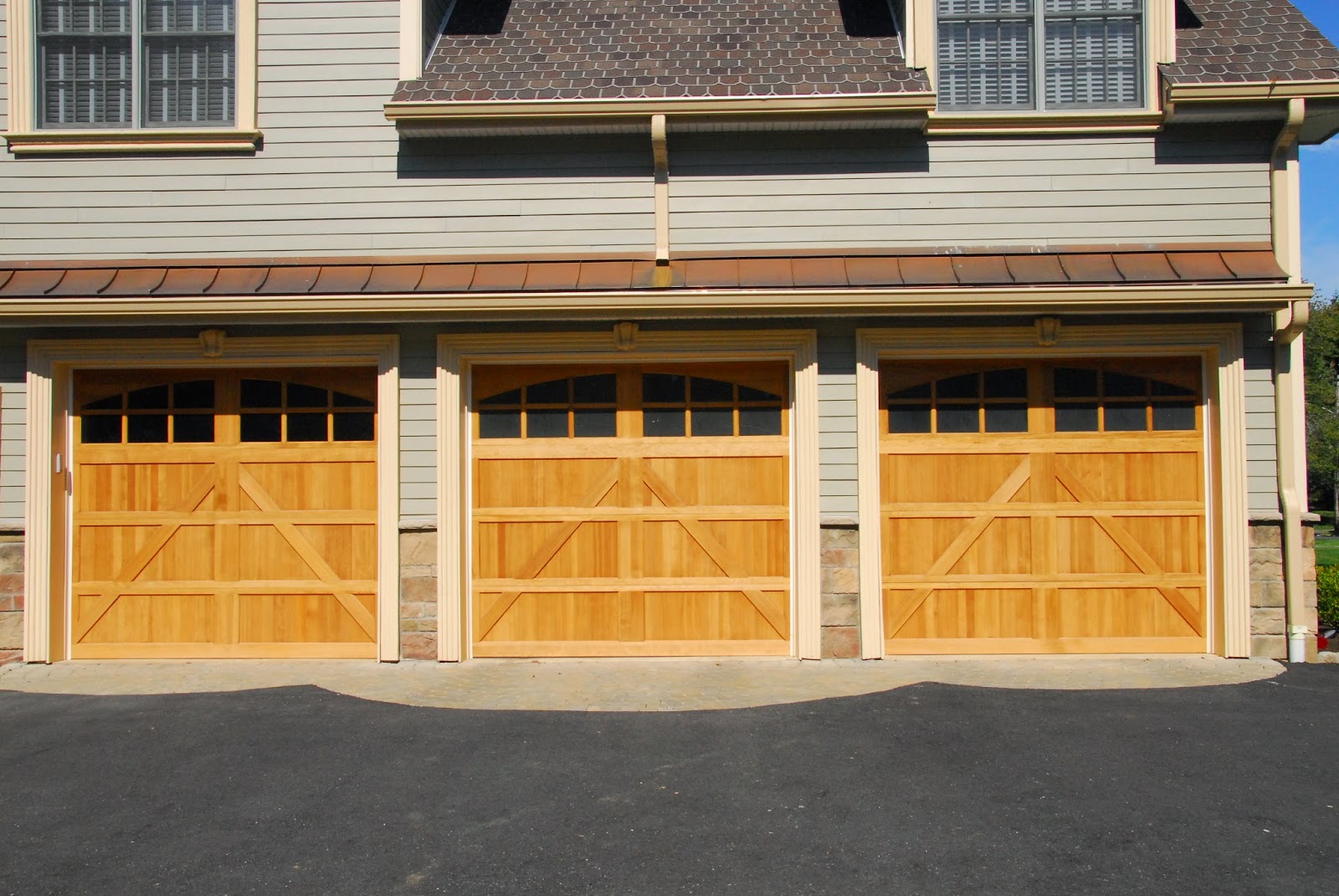 Photo of Door To Door Garage Doors in Fairfield City, New Jersey, United States - 1 Picture of Point of interest, Establishment