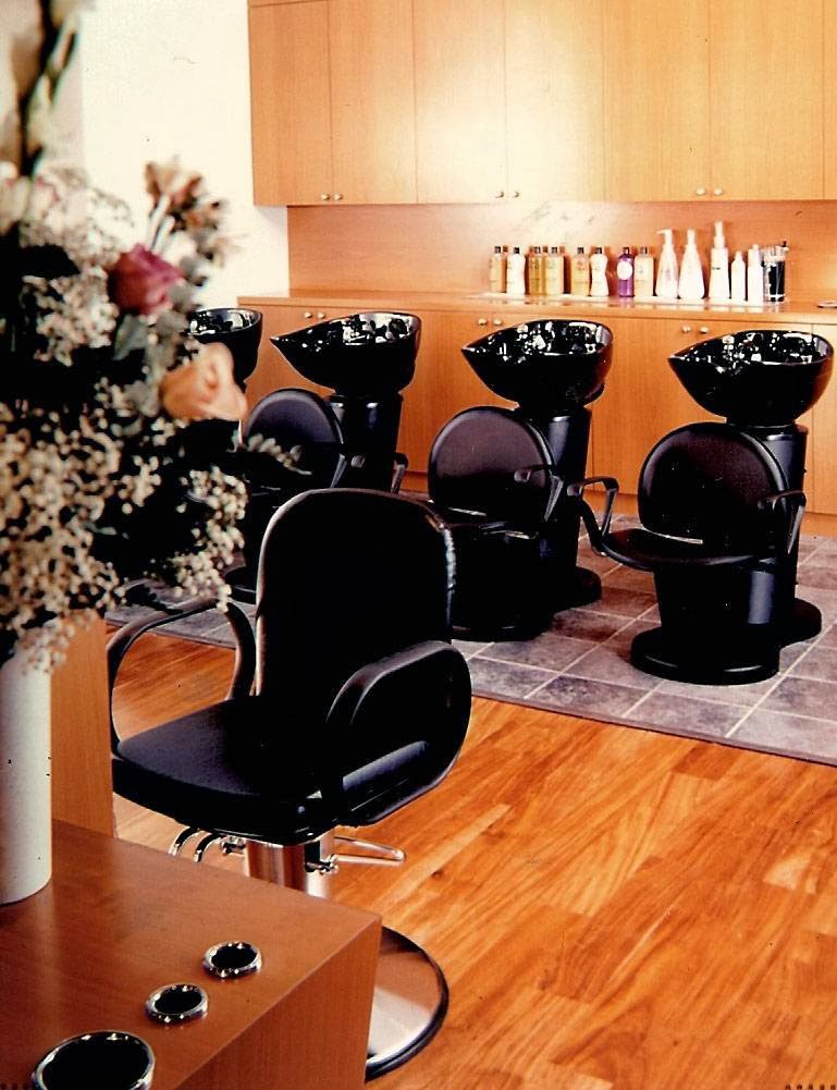 Photo of Demi Salon in sunnyside City, New York, United States - 7 Picture of Point of interest, Establishment, Health, Beauty salon, Hair care