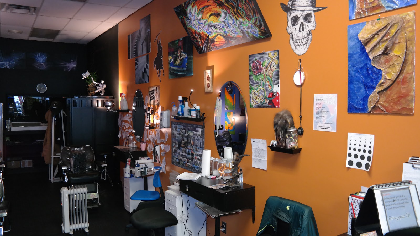 Photo of Six Gunz Tattoo in Bronx City, New York, United States - 4 Picture of Point of interest, Establishment, Store