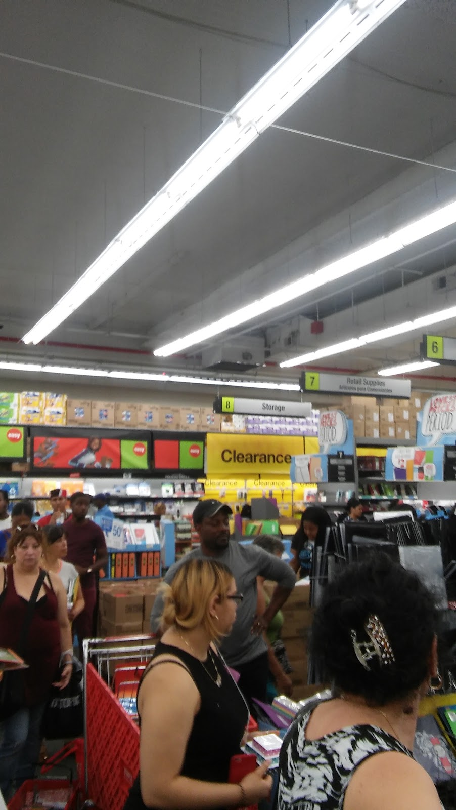 Photo of Staples in Bronx City, New York, United States - 4 Picture of Point of interest, Establishment, Store, Home goods store, Electronics store, Furniture store