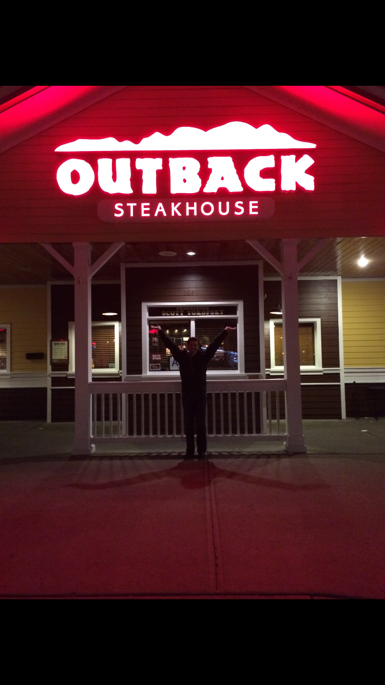 Photo of Outback Steakhouse in Kings County City, New York, United States - 3 Picture of Restaurant, Food, Point of interest, Establishment, Bar