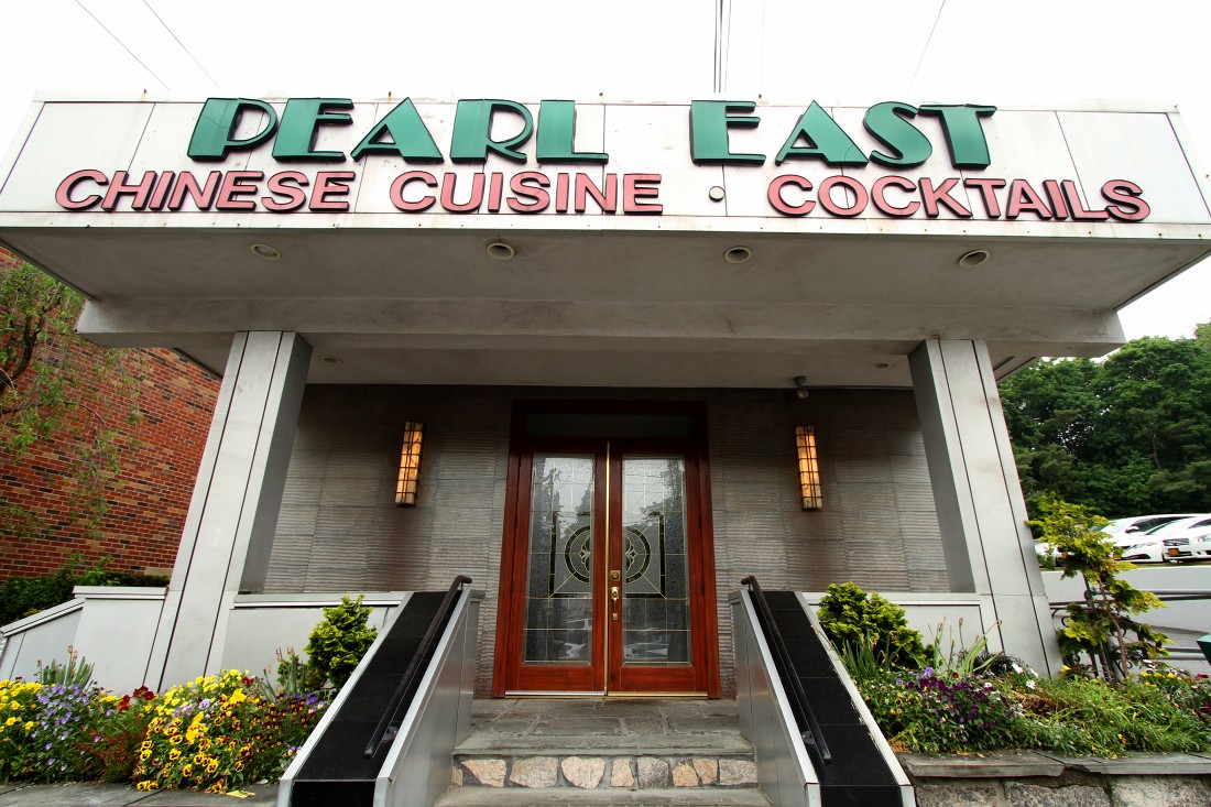 Photo of Pearl East in Manhasset City, New York, United States - 1 Picture of Restaurant, Food, Point of interest, Establishment, Bar