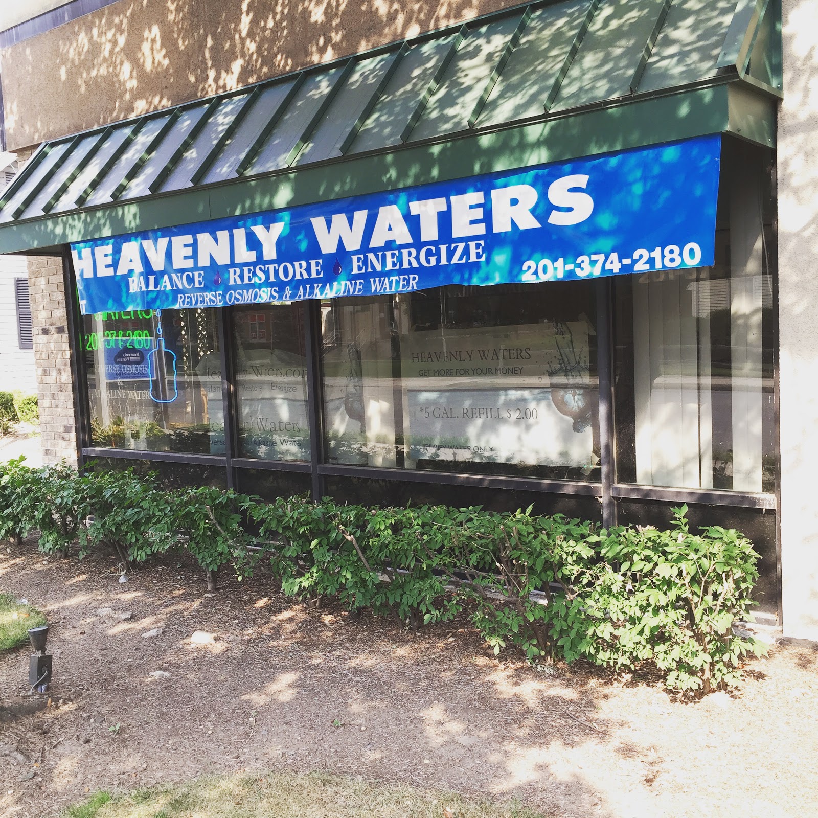 Photo of Heavenly Waters in Bergenfield City, New Jersey, United States - 1 Picture of Food, Point of interest, Establishment
