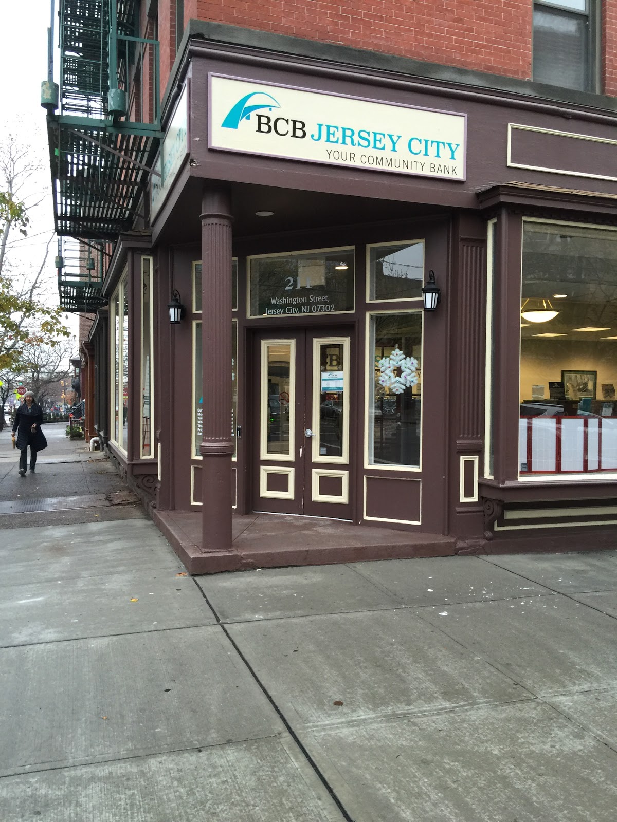 Photo of BCB Community Bank in Jersey City, New Jersey, United States - 1 Picture of Point of interest, Establishment, Finance, Atm, Bank