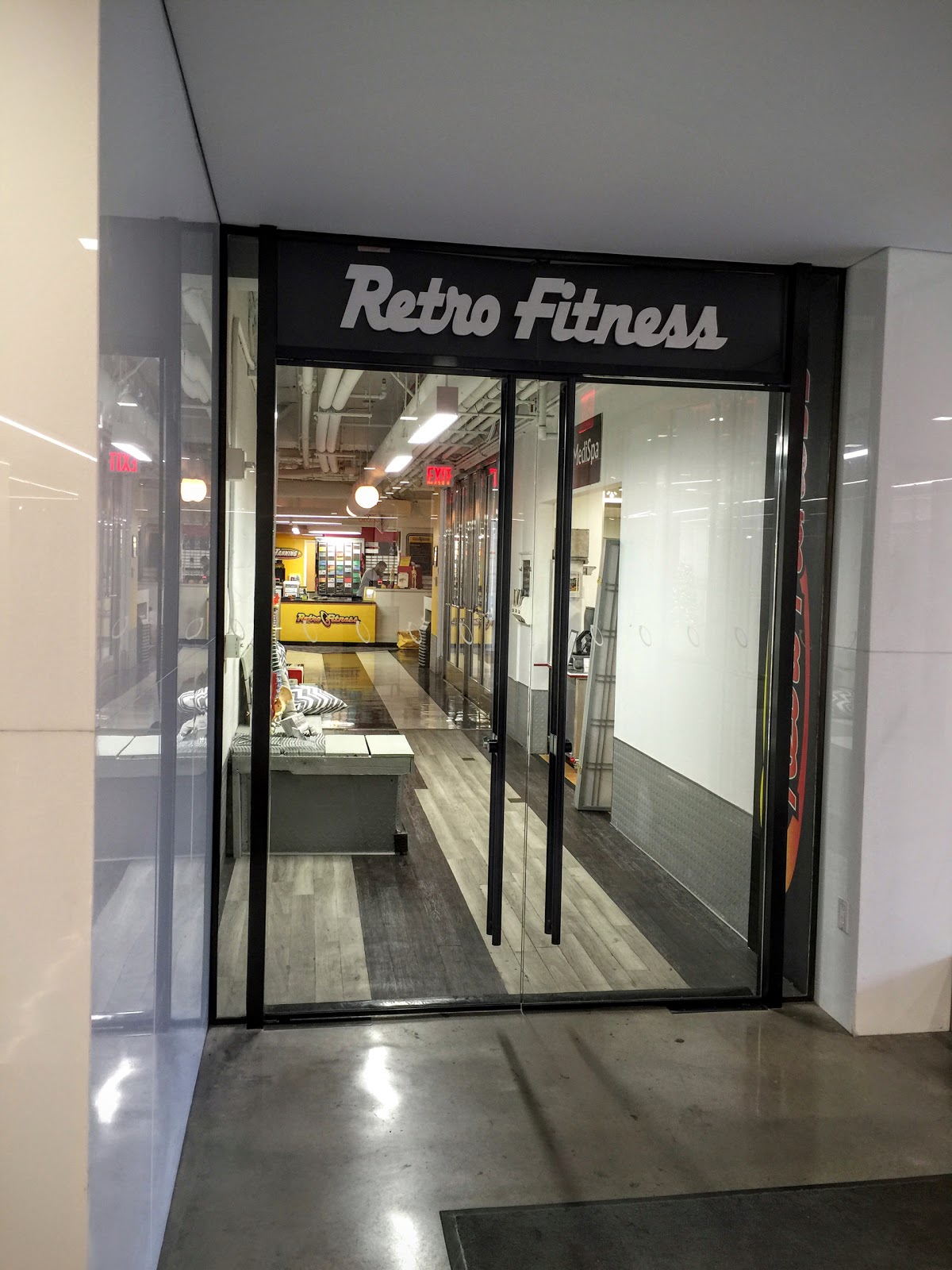Photo of Retro Fitness in New York City, New York, United States - 1 Picture of Point of interest, Establishment, Health, Gym