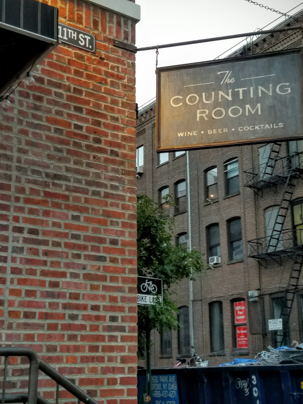 Photo of The Counting Room in Kings County City, New York, United States - 2 Picture of Restaurant, Food, Point of interest, Establishment, Bar, Night club