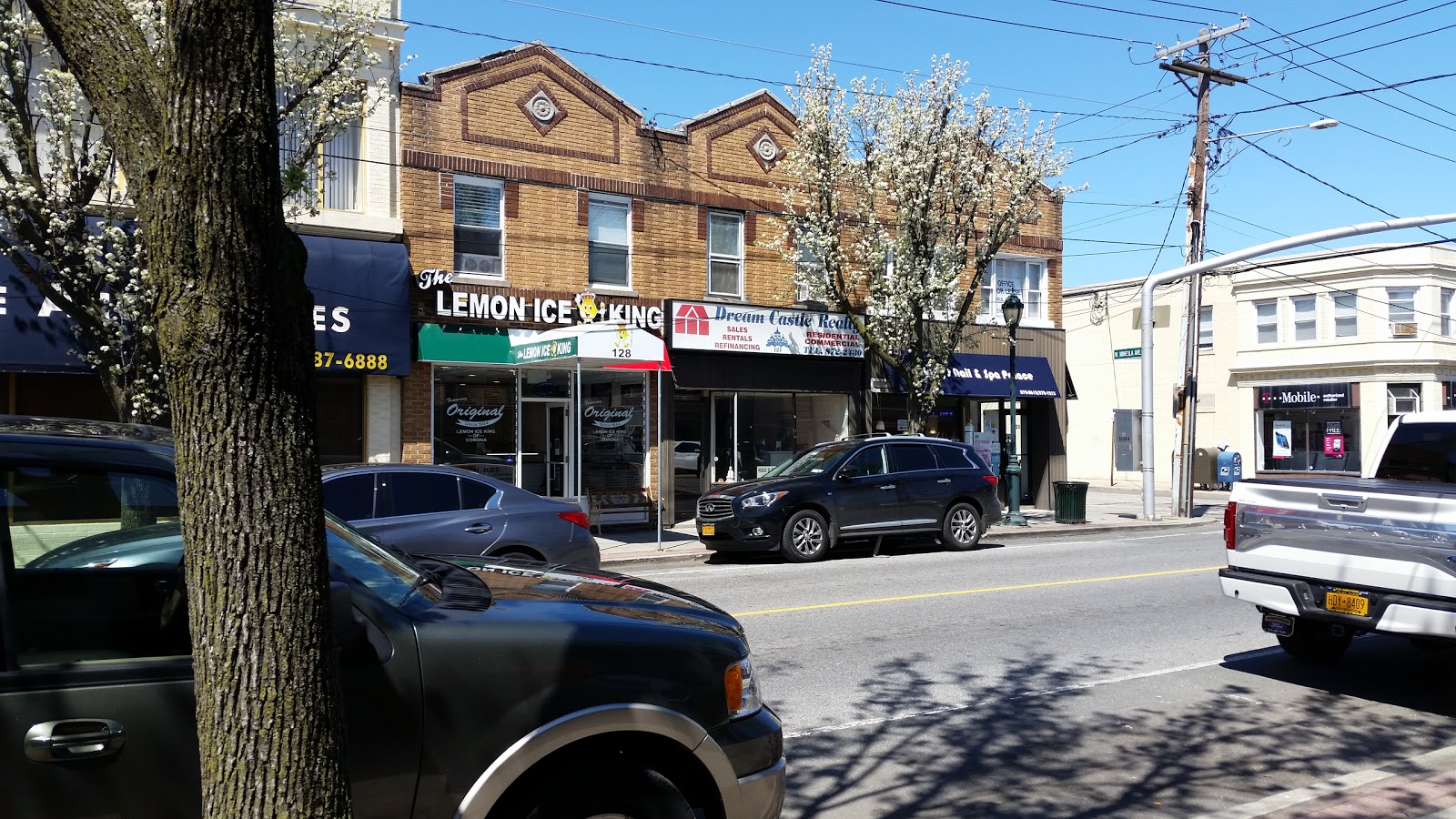 Photo of The Lemon Ice King in Valley Stream City, New York, United States - 2 Picture of Restaurant, Food, Point of interest, Establishment, Store, Meal takeaway