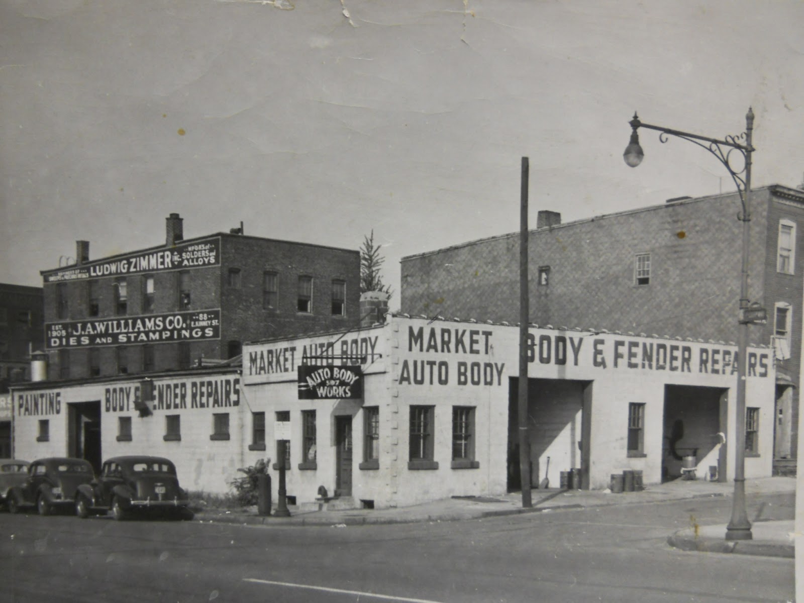 Photo of Market Body Works Inc in Newark City, New Jersey, United States - 3 Picture of Point of interest, Establishment, Car repair