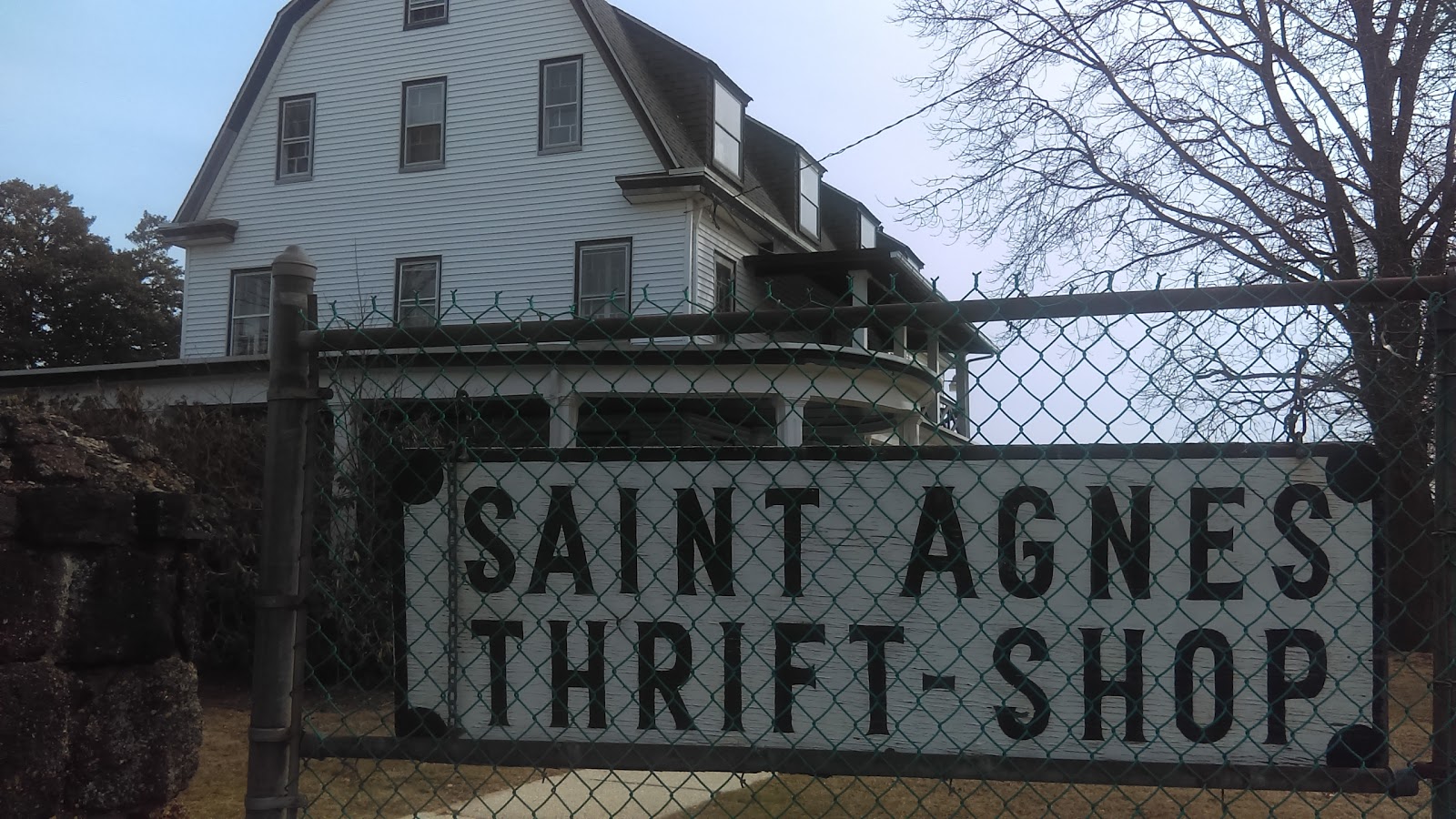 Photo of St. Agnes Thrift Shop in Atlantic Highlands City, New Jersey, United States - 2 Picture of Point of interest, Establishment, Store