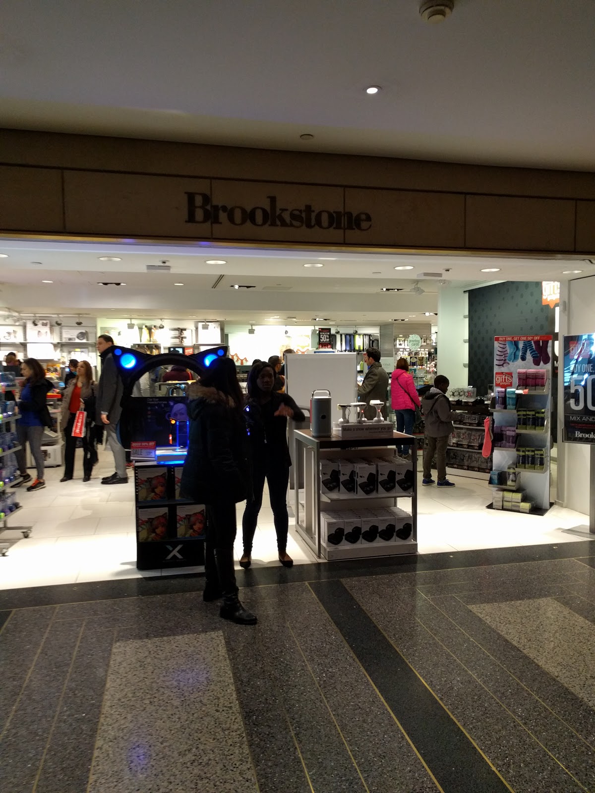 Photo of Brookstone in New York City, New York, United States - 1 Picture of Point of interest, Establishment, Store, Electronics store