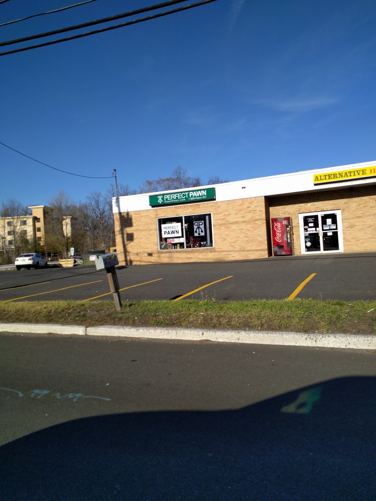 Photo of Perfect Pawn in Paramus City, New Jersey, United States - 2 Picture of Point of interest, Establishment, Finance, Store