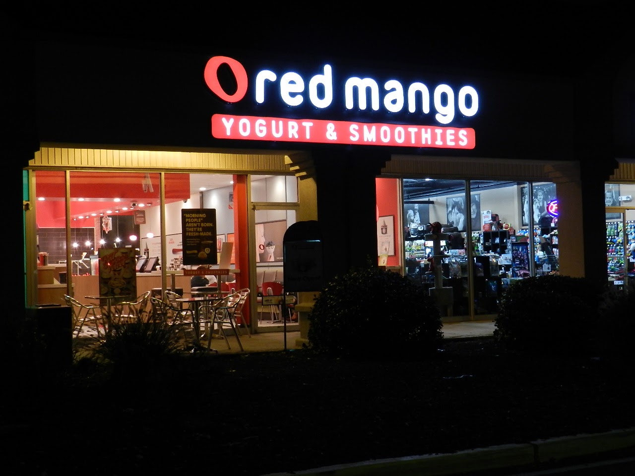 Photo of Red Mango in Edgewater City, New Jersey, United States - 4 Picture of Food, Point of interest, Establishment, Store