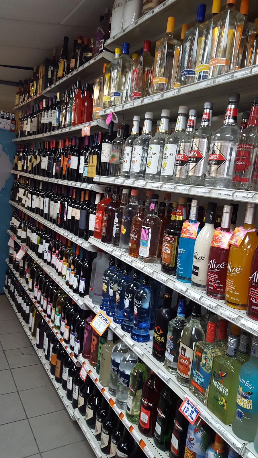 Photo of Avenue Liquors Inc in Newark City, New Jersey, United States - 4 Picture of Point of interest, Establishment, Store, Liquor store