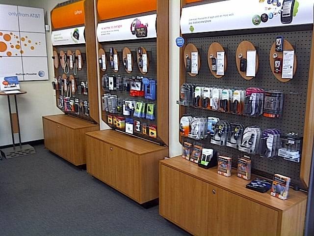 Photo of AT&T Authorized Retailer in Cliffside Park City, New Jersey, United States - 2 Picture of Point of interest, Establishment, Store, Electronics store
