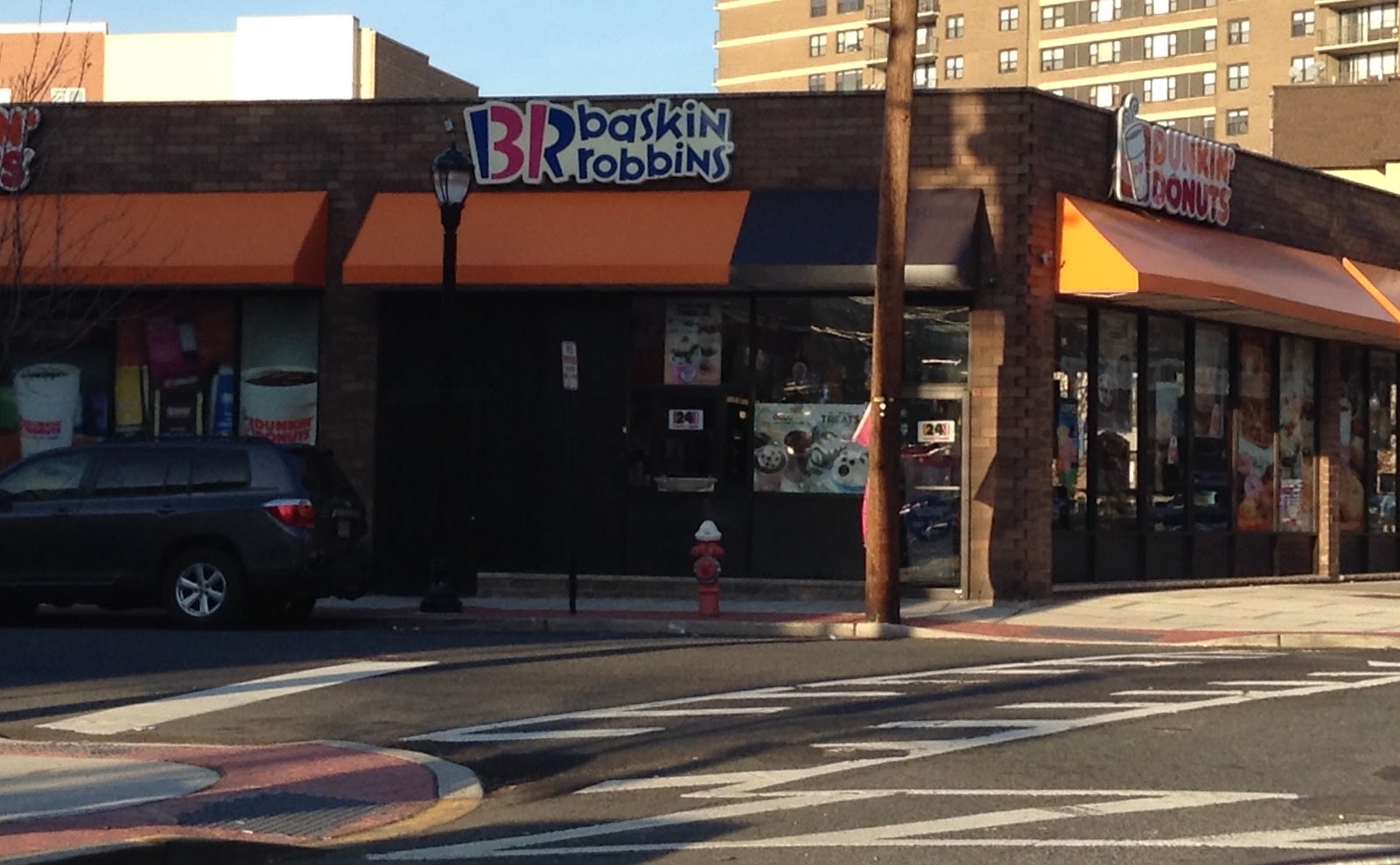 Photo of Dunkin' Donuts in Union City, New Jersey, United States - 1 Picture of Restaurant, Food, Point of interest, Establishment, Store, Cafe, Bar, Bakery