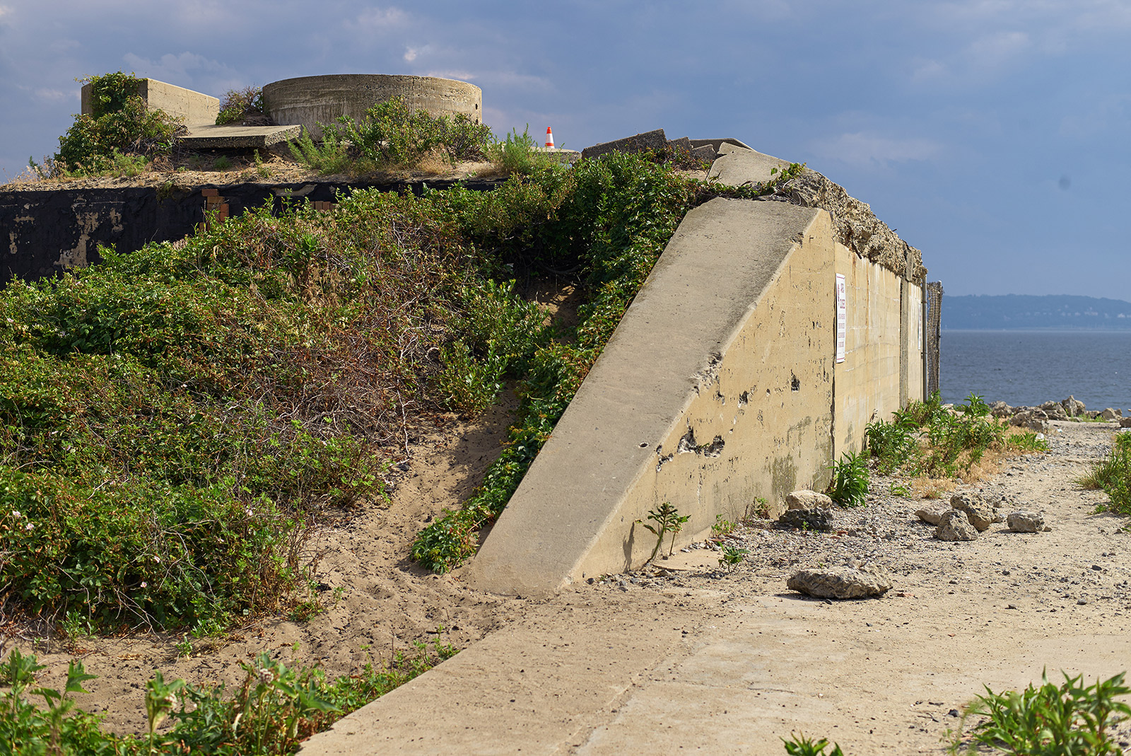 Photo of Ruined Military Structures of Fort Hancock in Middletown City, New Jersey, United States - 1 Picture of Point of interest, Establishment