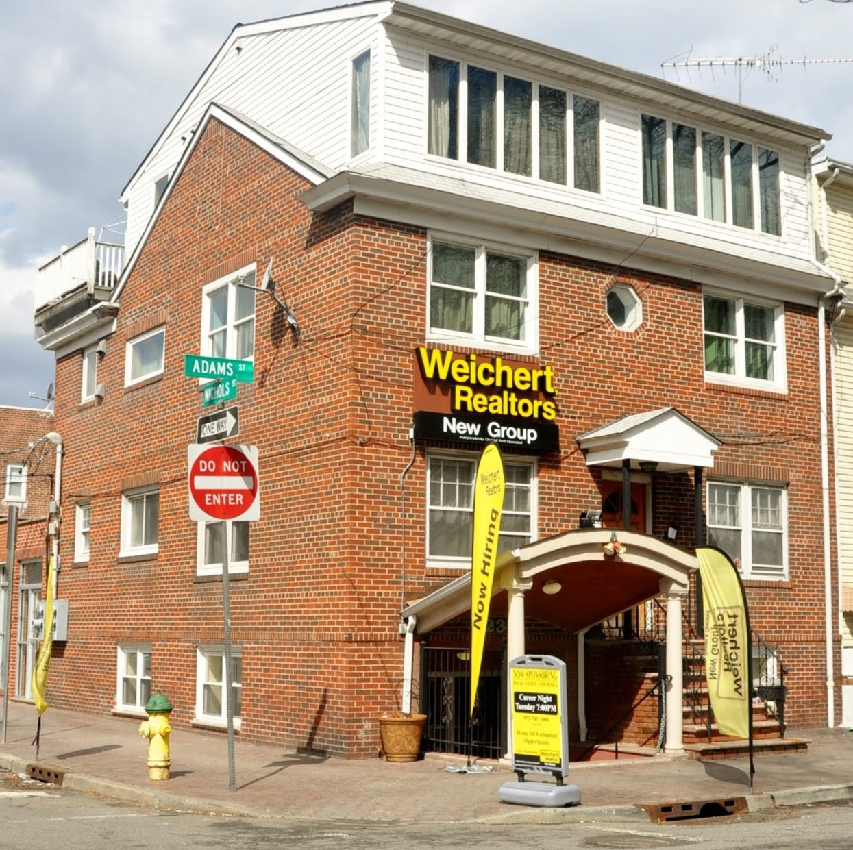 Photo of Weichert Realtors - New Group in Newark City, New Jersey, United States - 2 Picture of Point of interest, Establishment, Real estate agency