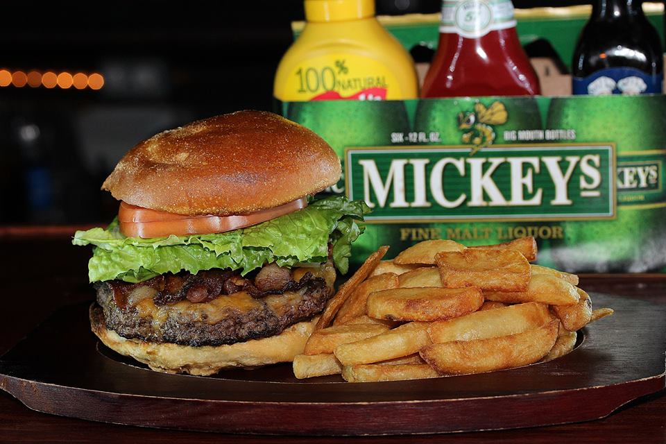Photo of Mickey's Bar & Grill, Best Sports Bar in Jersey in Lyndhurst City, New Jersey, United States - 2 Picture of Restaurant, Food, Point of interest, Establishment, Bar