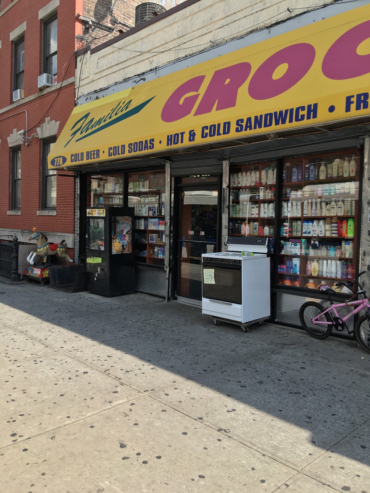 Photo of Samosa Grocery in Bronx City, New York, United States - 1 Picture of Food, Point of interest, Establishment, Store, Grocery or supermarket