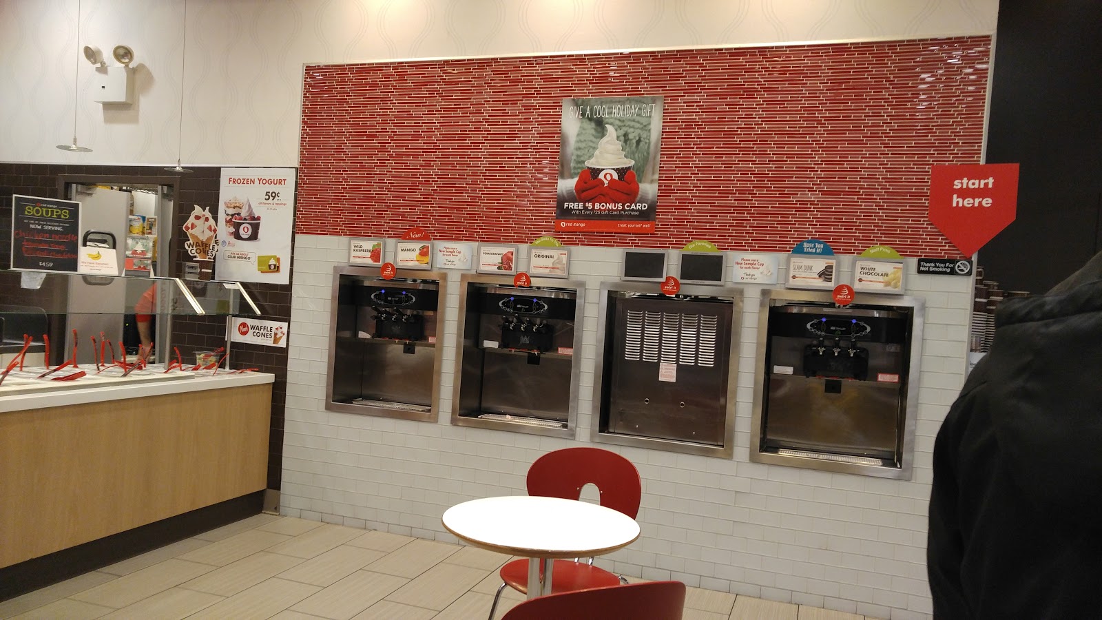 Photo of Red Mango in Rego Park City, New York, United States - 1 Picture of Food, Point of interest, Establishment, Store