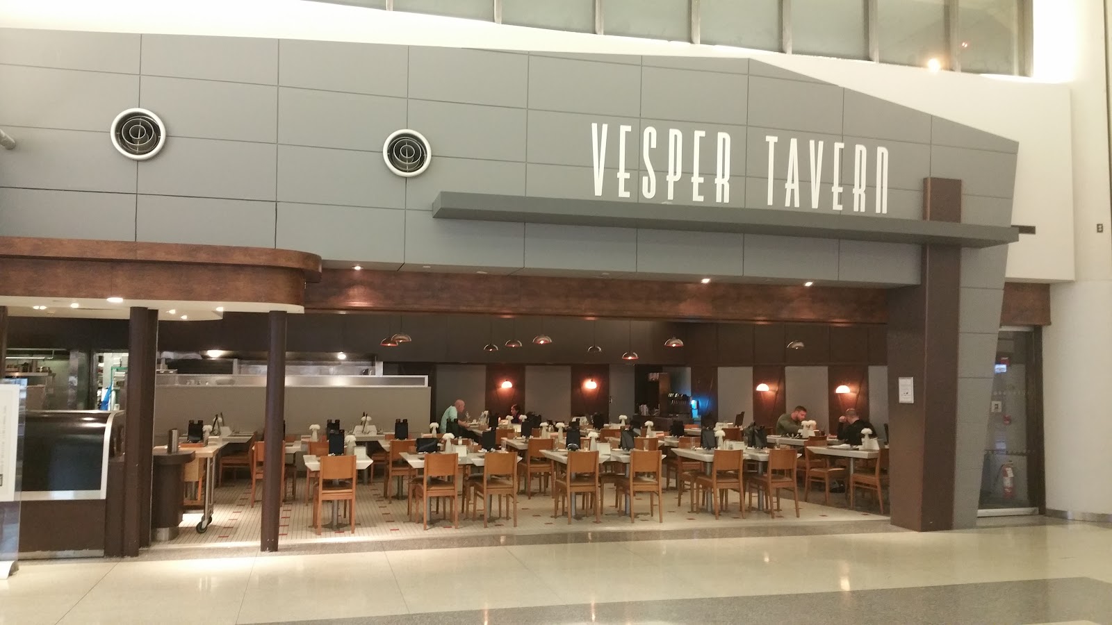 Photo of Vesper Tavern (at Gate 82) in Newark City, New Jersey, United States - 5 Picture of Restaurant, Food, Point of interest, Establishment