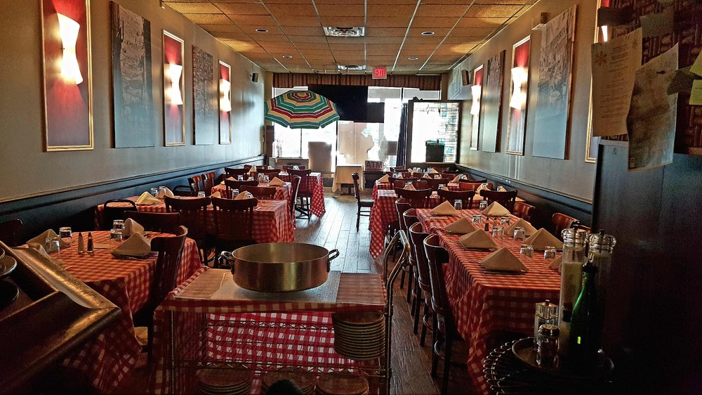 Photo of Prince Umberto's in Franklin Square City, New York, United States - 1 Picture of Restaurant, Food, Point of interest, Establishment, Meal delivery, Bar