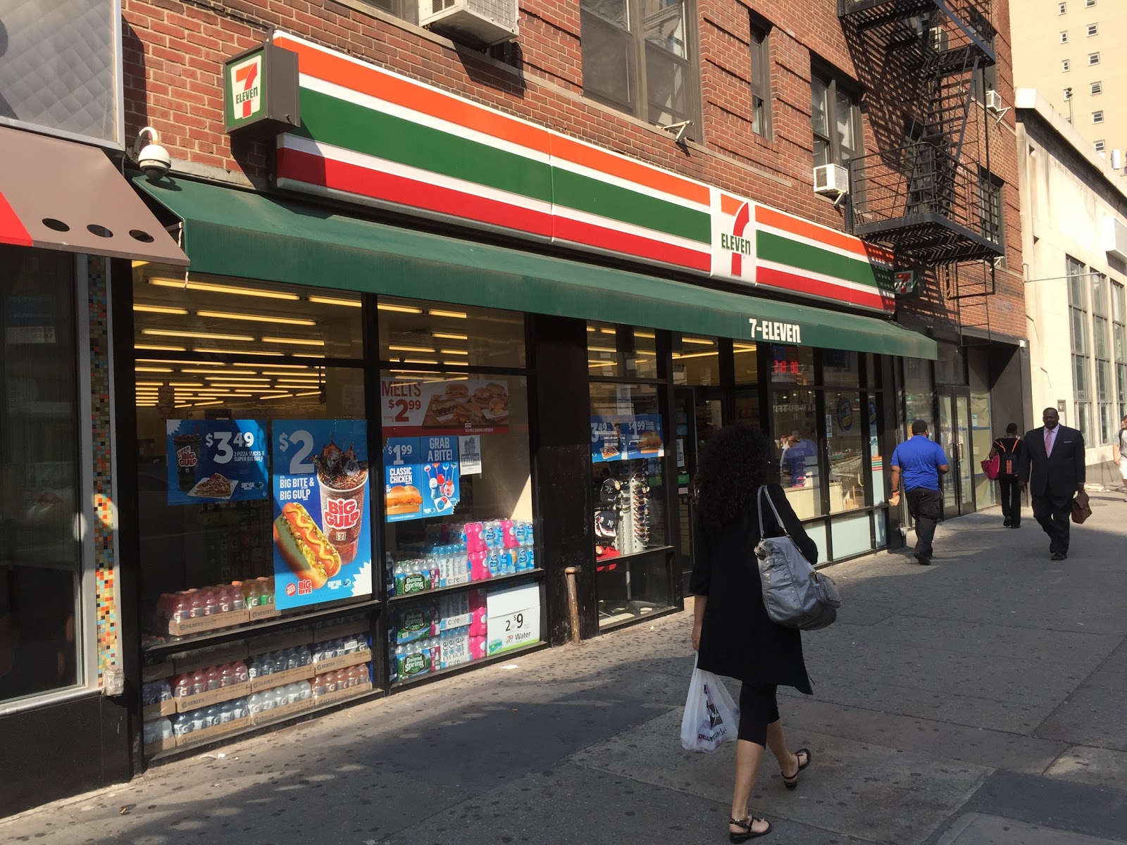 Photo of 7-Eleven in New York City, New York, United States - 1 Picture of Restaurant, Food, Point of interest, Establishment, Store, Cafe, Convenience store