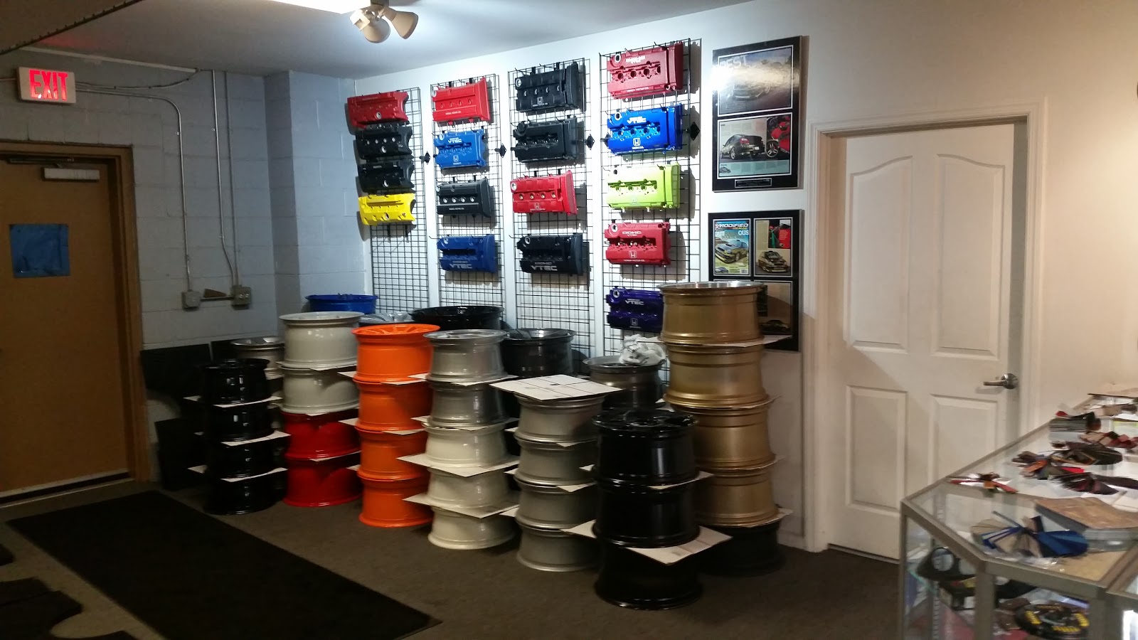 Photo of Endless Motorsports LLC in Newark City, New Jersey, United States - 5 Picture of Point of interest, Establishment, Store, Car repair