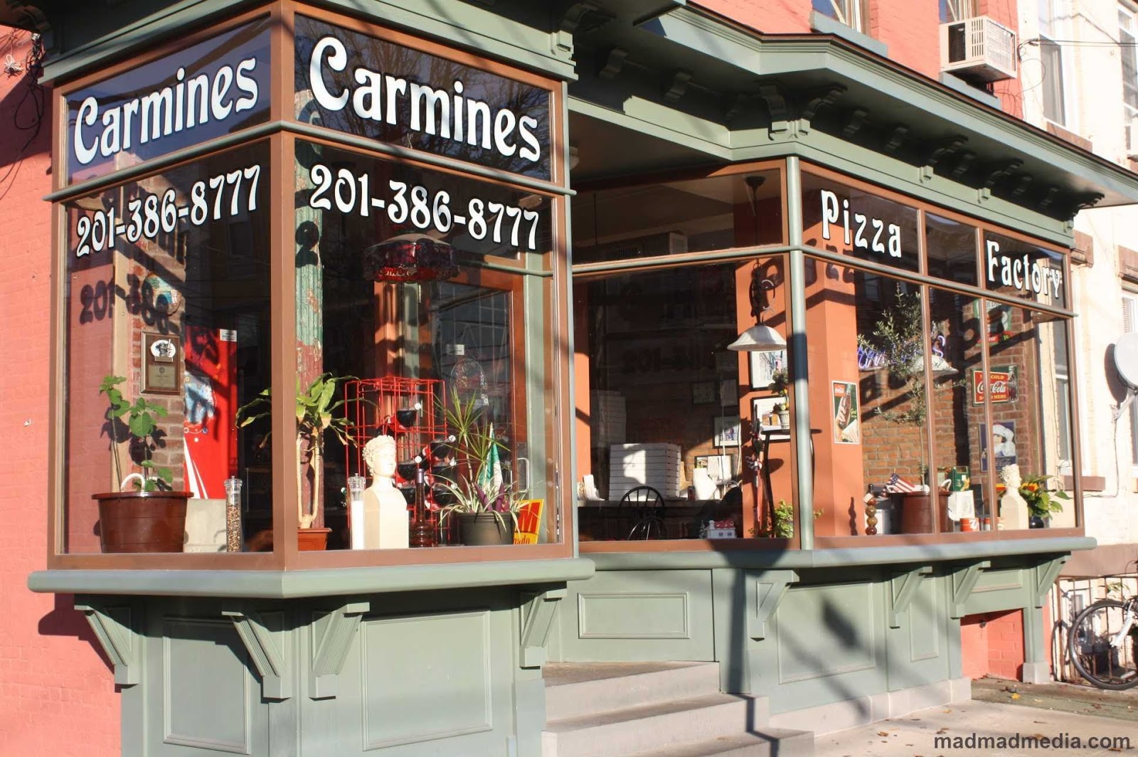 Photo of Carmines Pizza Factory in Jersey City, New Jersey, United States - 2 Picture of Restaurant, Food, Point of interest, Establishment, Meal takeaway, Meal delivery