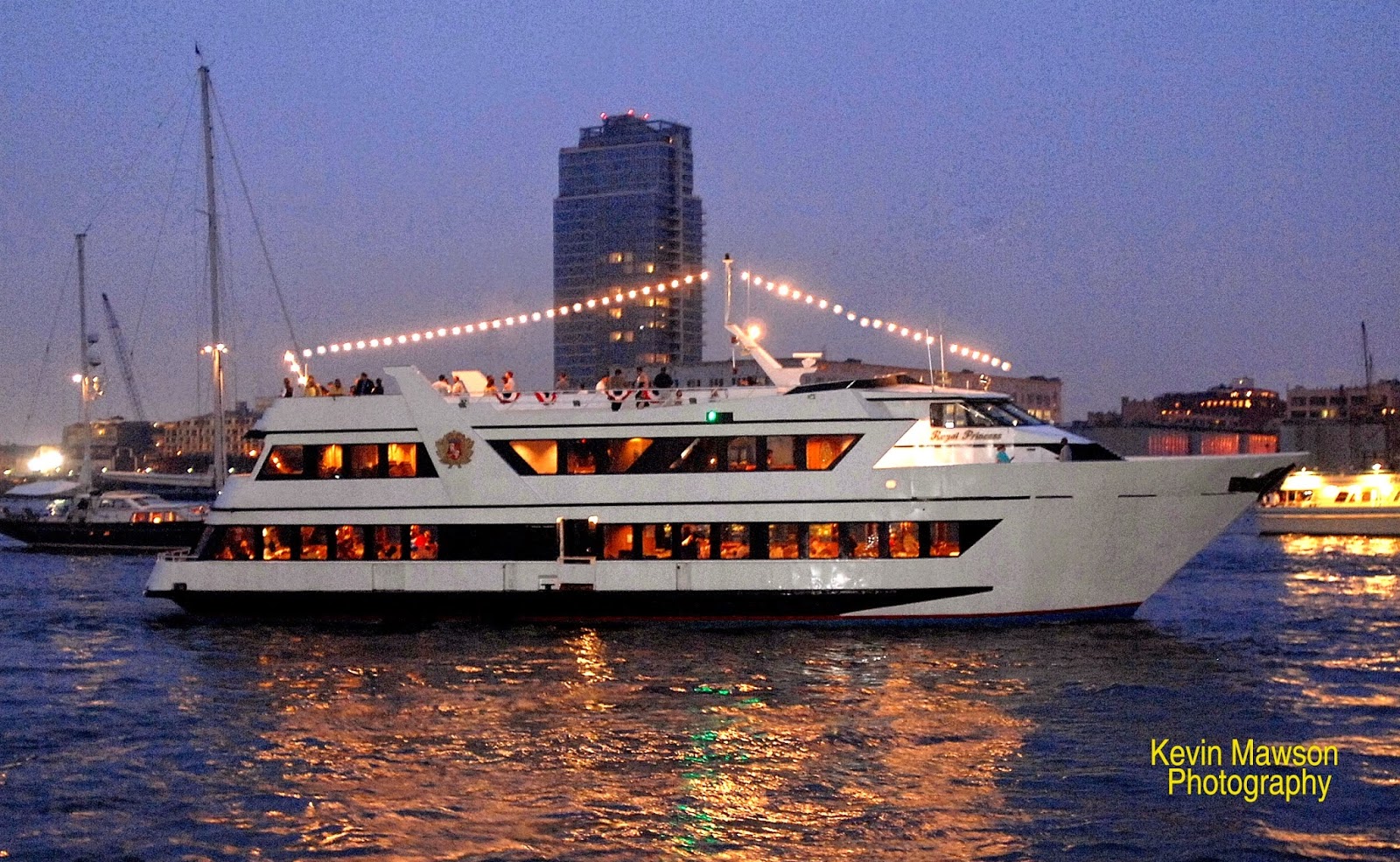 Photo of NY Boat Charter in Weehawken City, New Jersey, United States - 4 Picture of Food, Point of interest, Establishment