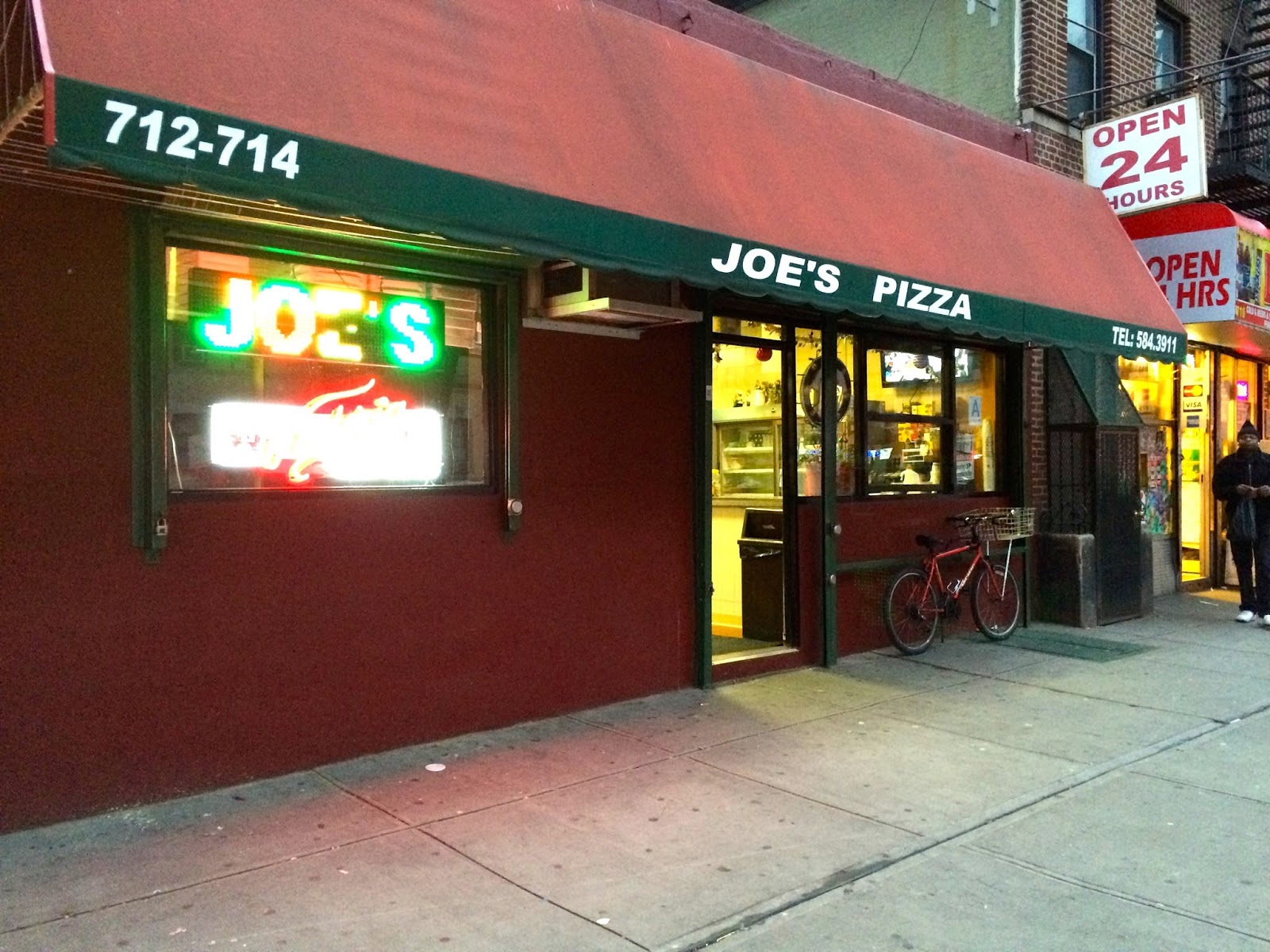 Photo of Joe's Pizza in Bronx City, New York, United States - 1 Picture of Restaurant, Food, Point of interest, Establishment