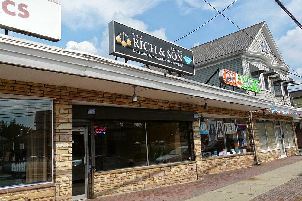 Photo of WM.S. Rich and Son Pawn Shop / Jewelry Store in Clifton City, New Jersey, United States - 2 Picture of Point of interest, Establishment, Finance, Store, Jewelry store