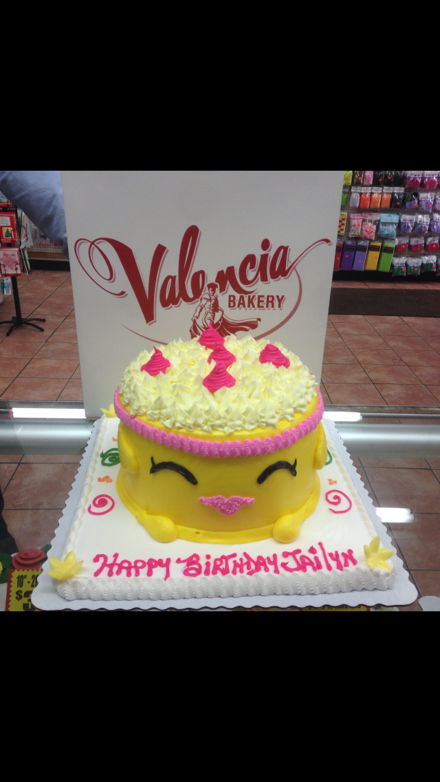 Photo of Valencia Bakery in Bronx City, New York, United States - 5 Picture of Food, Point of interest, Establishment, Store, Bakery, Home goods store