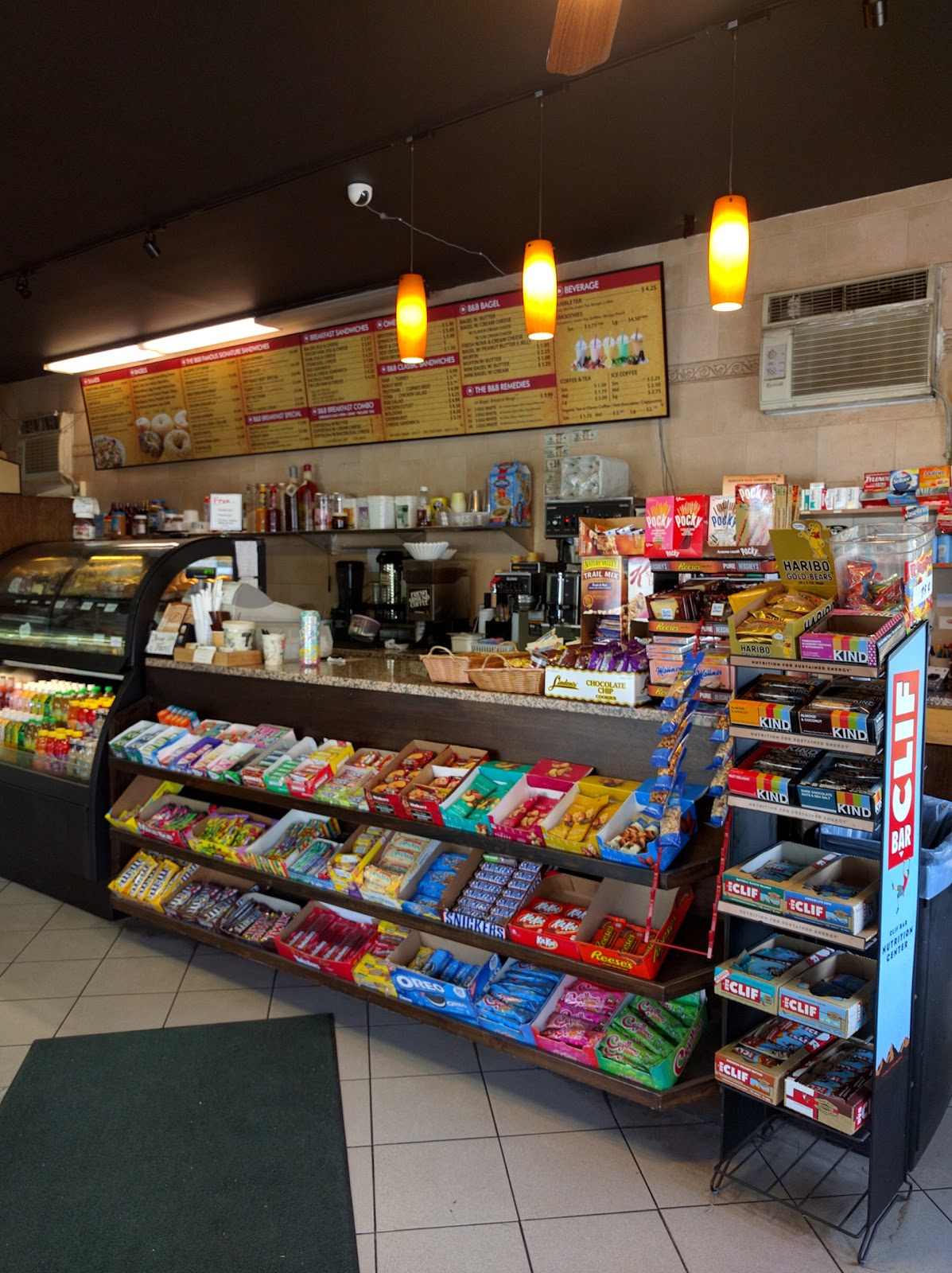 Photo of Bagel & Bagel in Ridgefield City, New Jersey, United States - 1 Picture of Food, Point of interest, Establishment, Store, Bakery