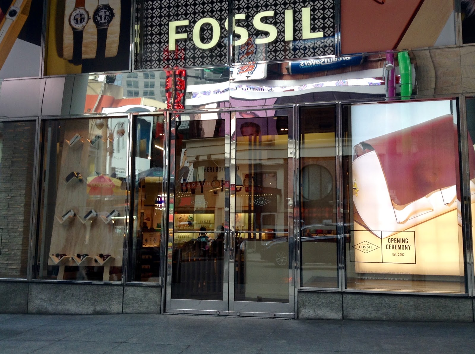 Photo of Fossil Store in New York City, New York, United States - 8 Picture of Point of interest, Establishment, Store