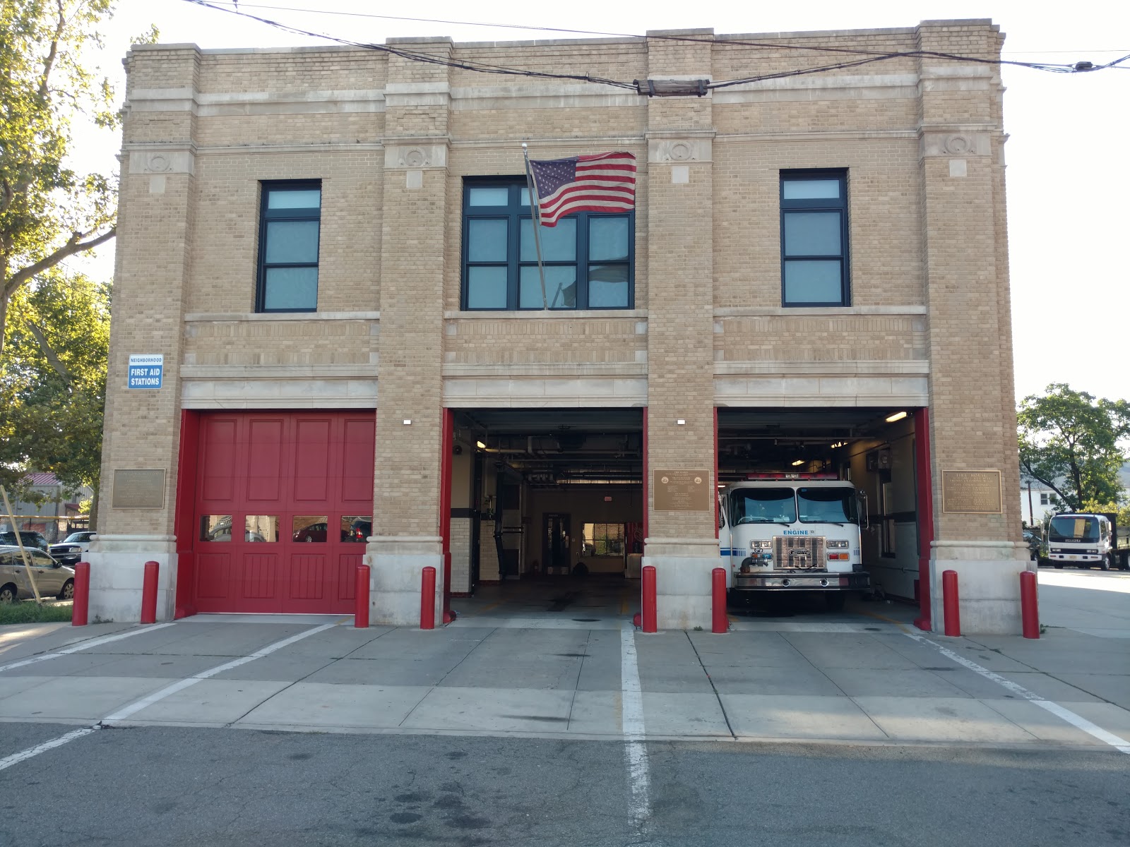 Photo of Newark Fire Department in Newark City, New Jersey, United States - 1 Picture of Point of interest, Establishment, Fire station