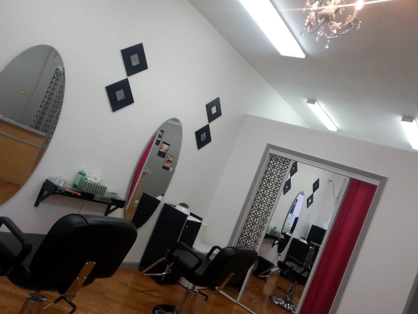 Photo of Wow Threading Studio Inc in New York City, New York, United States - 7 Picture of Point of interest, Establishment, Beauty salon