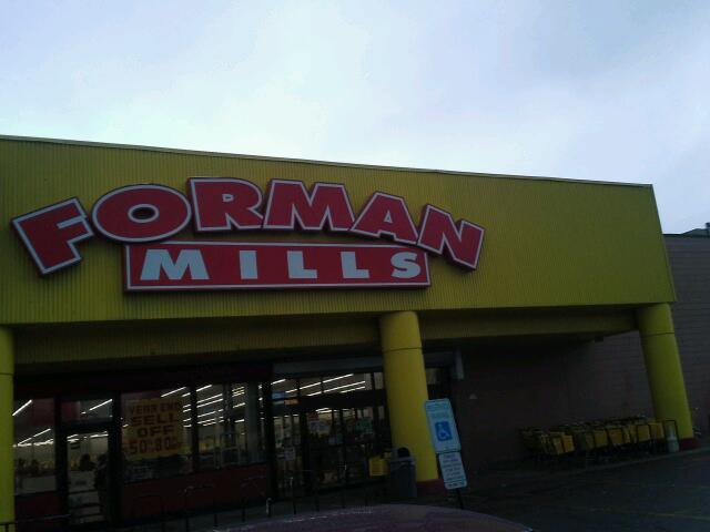 Photo of Forman Mills in East Orange City, New Jersey, United States - 2 Picture of Point of interest, Establishment, Store, Clothing store, Shoe store