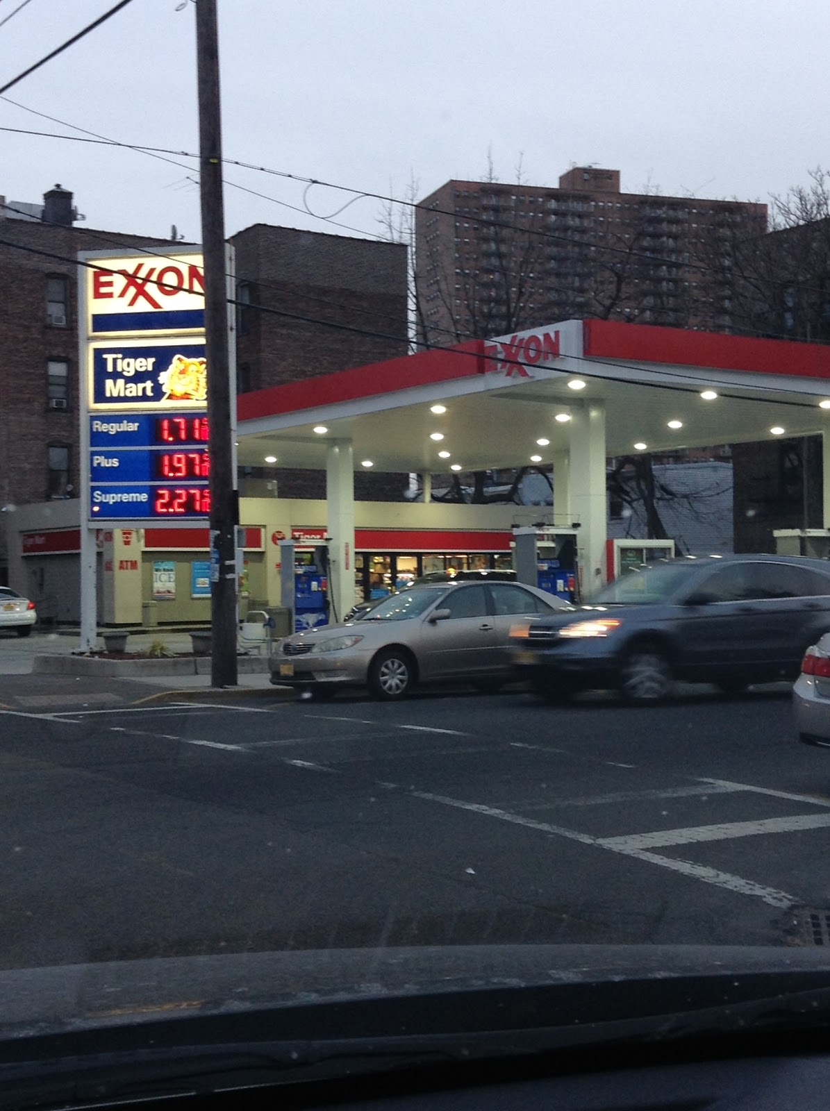 Photo of Exxon in West New York City, New Jersey, United States - 1 Picture of Point of interest, Establishment, Gas station