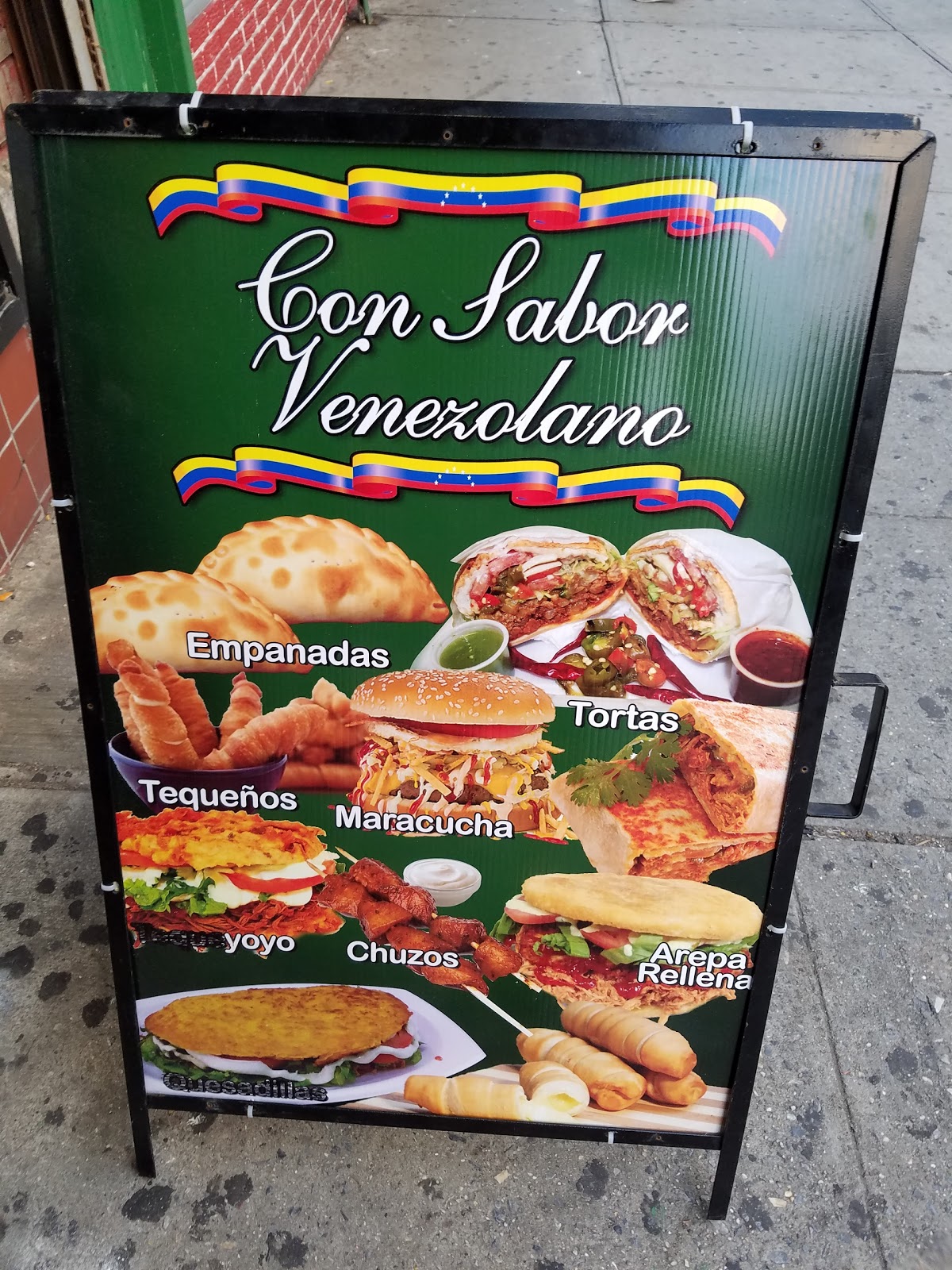 Photo of De Todo Con Todo in New York City, New York, United States - 5 Picture of Restaurant, Food, Point of interest, Establishment