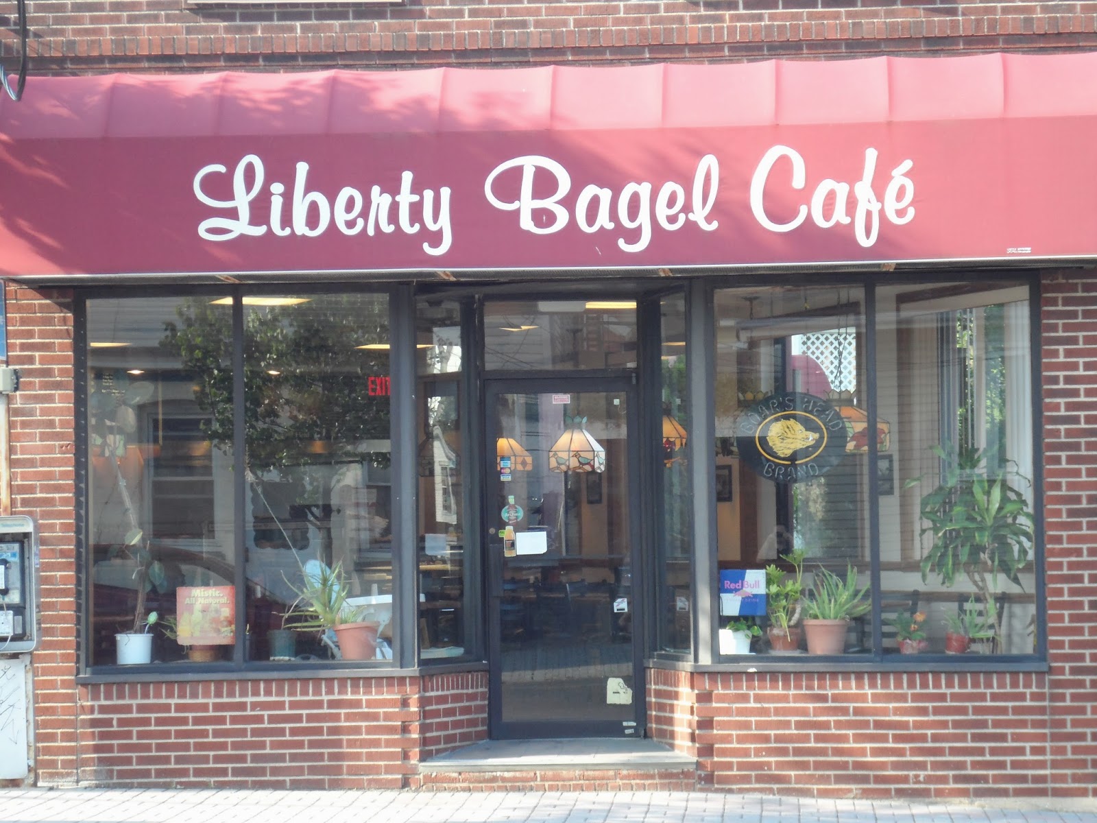 Photo of Liberty Bagel Cafe in Fords City, New Jersey, United States - 2 Picture of Restaurant, Food, Point of interest, Establishment, Store, Bakery