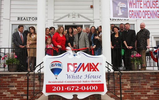 Photo of RE/MAX White House in Rutherford City, New Jersey, United States - 5 Picture of Point of interest, Establishment, Real estate agency