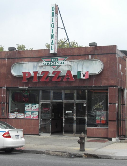 Photo of Original Pizza in Kings County City, New York, United States - 3 Picture of Restaurant, Food, Point of interest, Establishment, Meal takeaway, Meal delivery