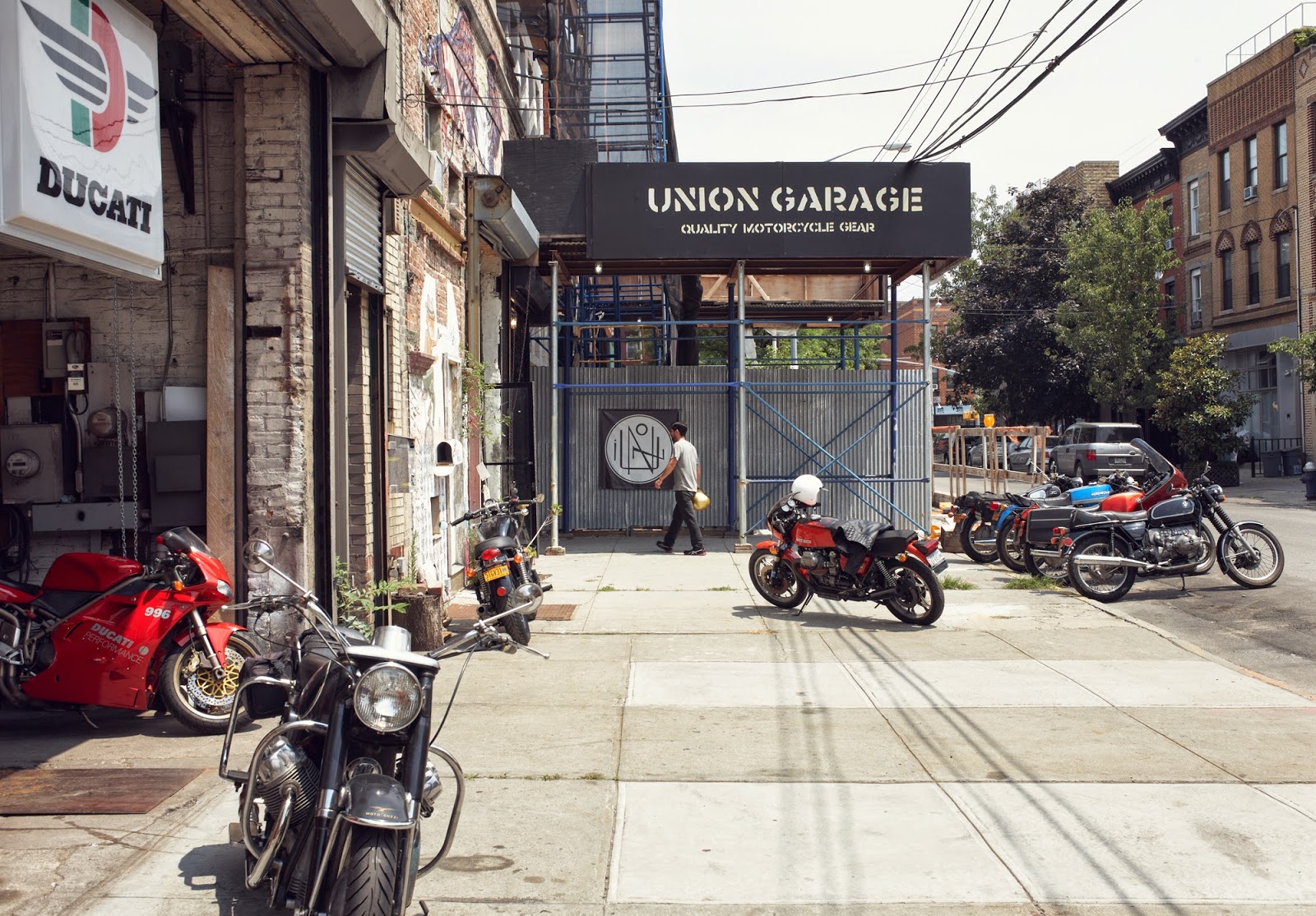 Photo of Union Garage NYC in Brooklyn City, New York, United States - 1 Picture of Point of interest, Establishment, Store, Car repair, Clothing store