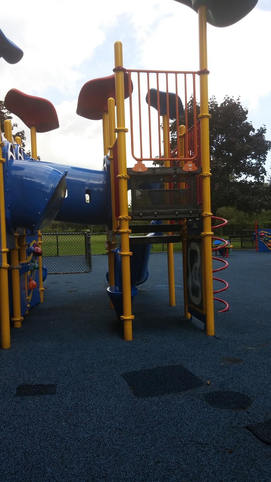 Photo of Section 5 Big Playground in Bronx City, New York, United States - 1 Picture of Point of interest, Establishment, Park