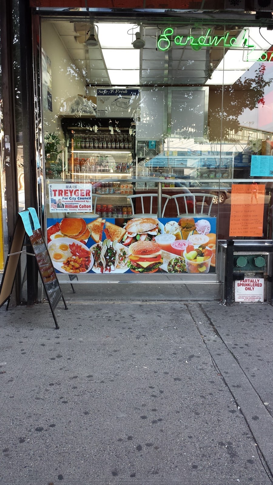 Photo of Dreamers coffee shop in Brooklyn City, New York, United States - 2 Picture of Restaurant, Food, Point of interest, Establishment