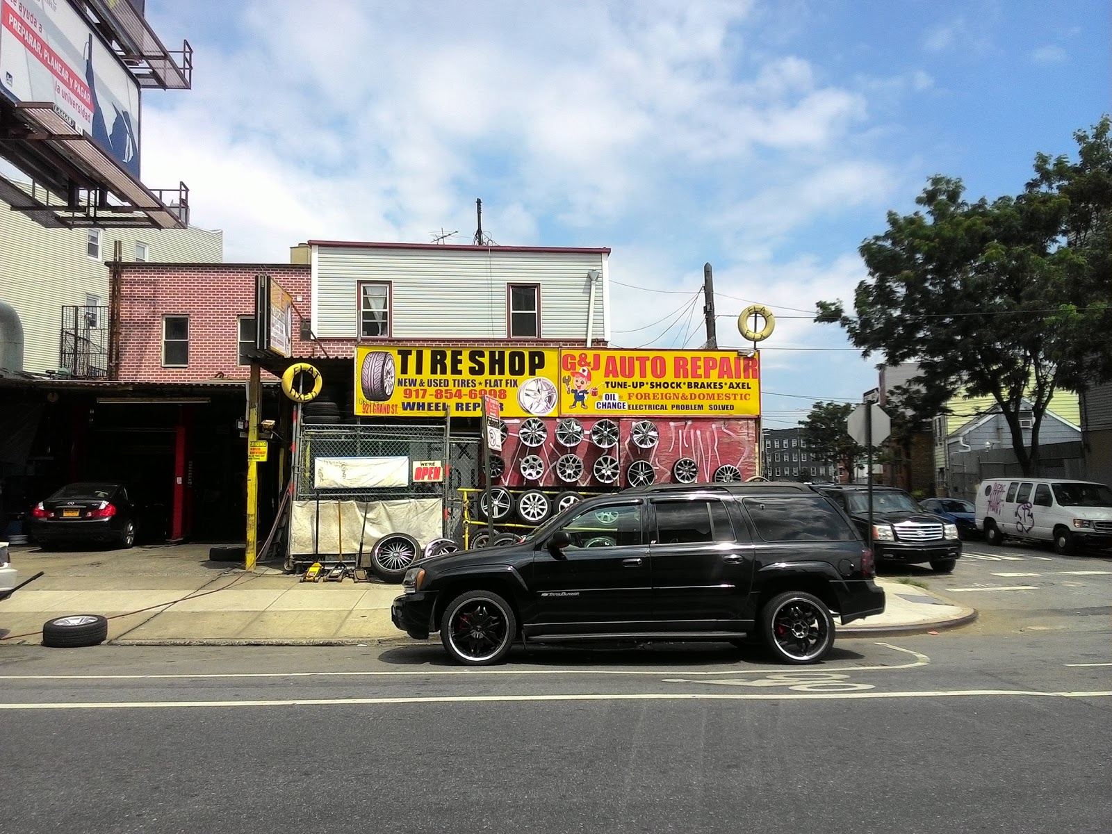 Tire Shop in Kings County City