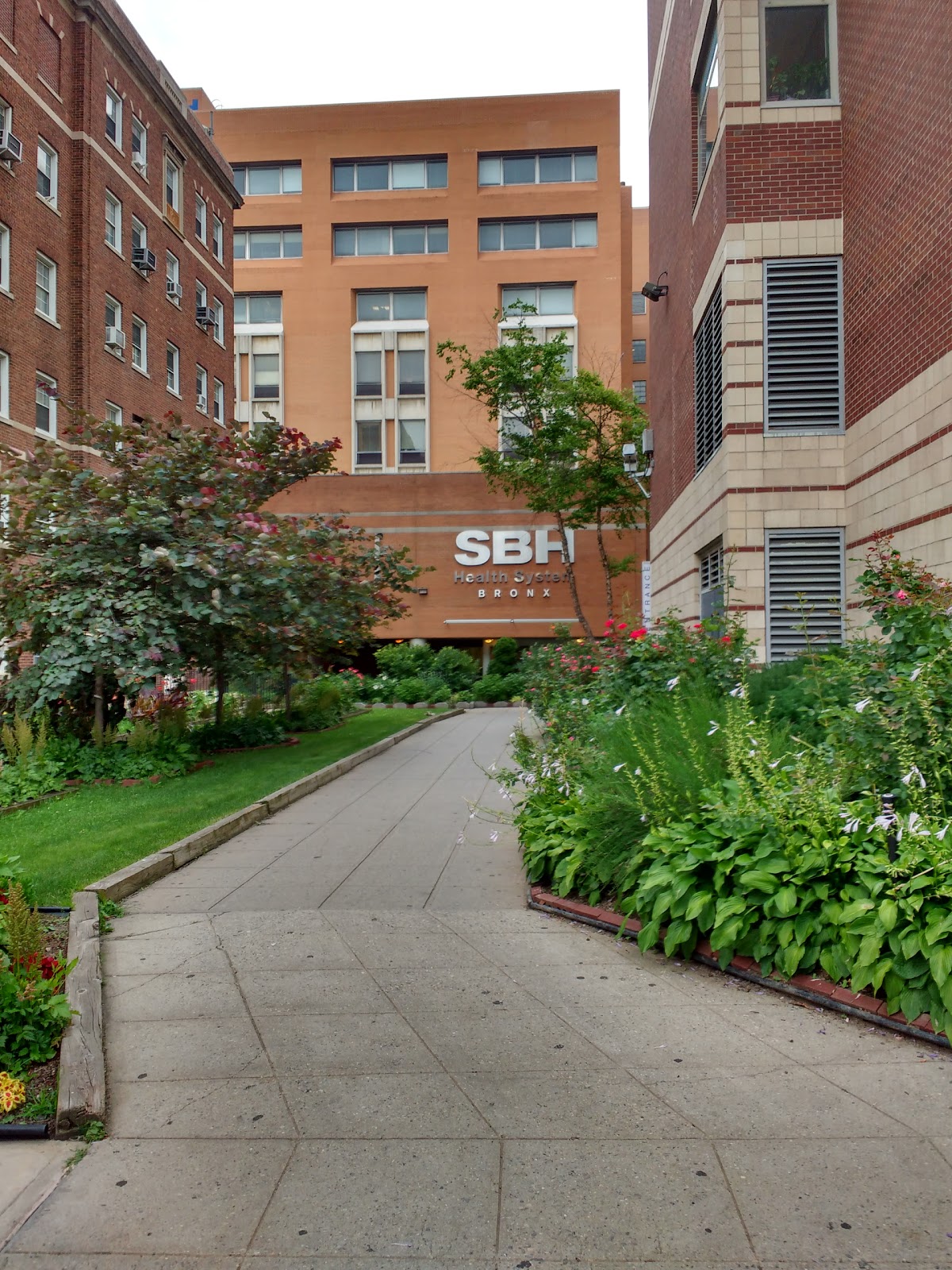 Photo of SBH Health System in Bronx City, New York, United States - 1 Picture of Point of interest, Establishment, Hospital