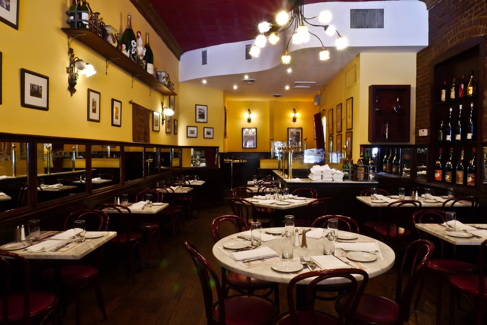 Photo of Bistro Cassis in New York City, New York, United States - 1 Picture of Restaurant, Food, Point of interest, Establishment, Bar