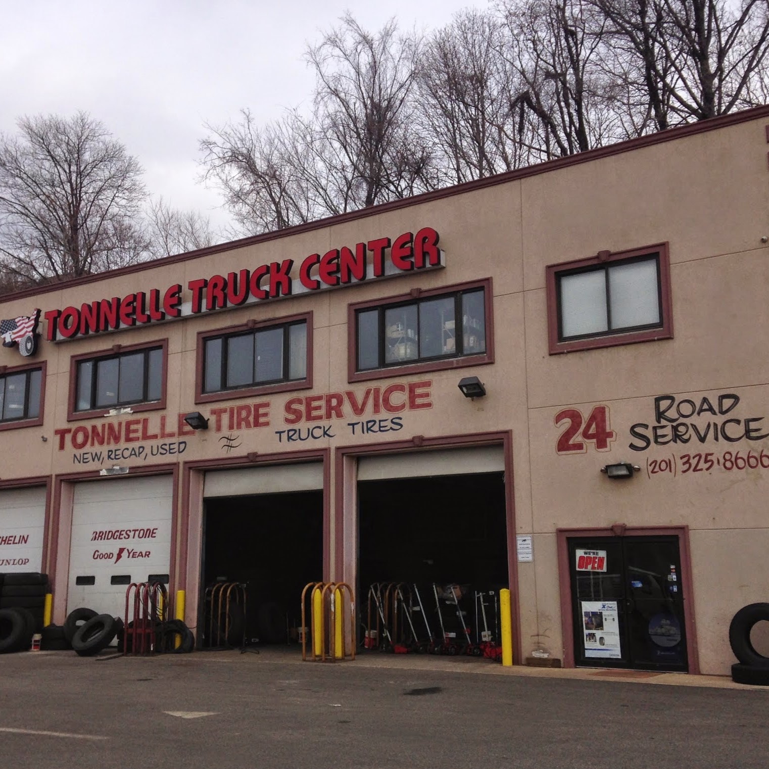 Photo of Tonnelle Tire Services Inc in North Bergen City, New Jersey, United States - 1 Picture of Point of interest, Establishment, Store, Car repair
